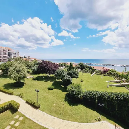 Apart-hotel Diamond 4*
