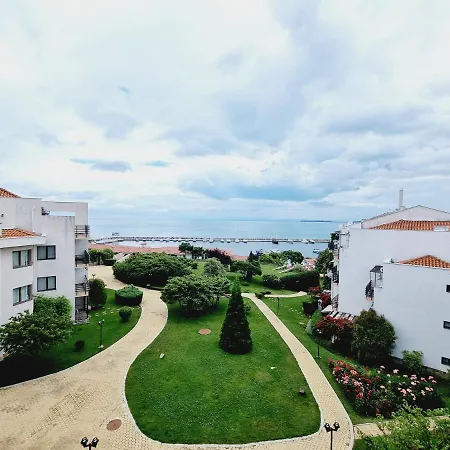 Apart-hotel Diamond 4*
