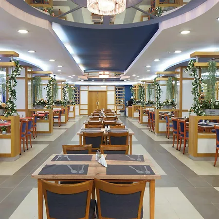 Diamond Hotel Sunny Beach - Free Parking